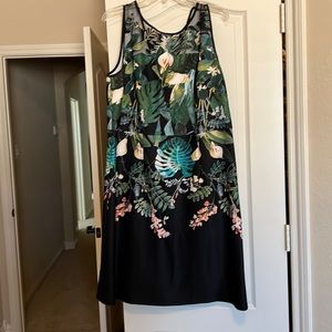 Plus size 18W Adrianna Papell cocktail dress; cutouts w/black mesh top of bodice